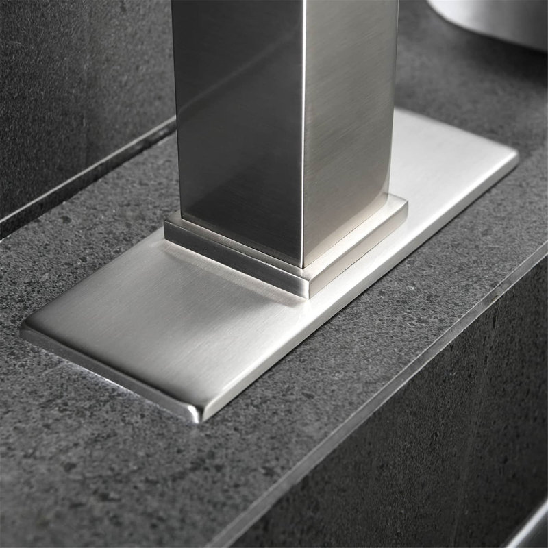 Single-handle Bathroom Faucet, Brushed Nickel