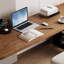 Bureau brun en demi-cercle en bois massif-334903802