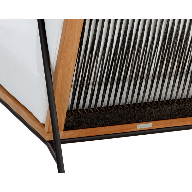 Outdoor Lounge Chair