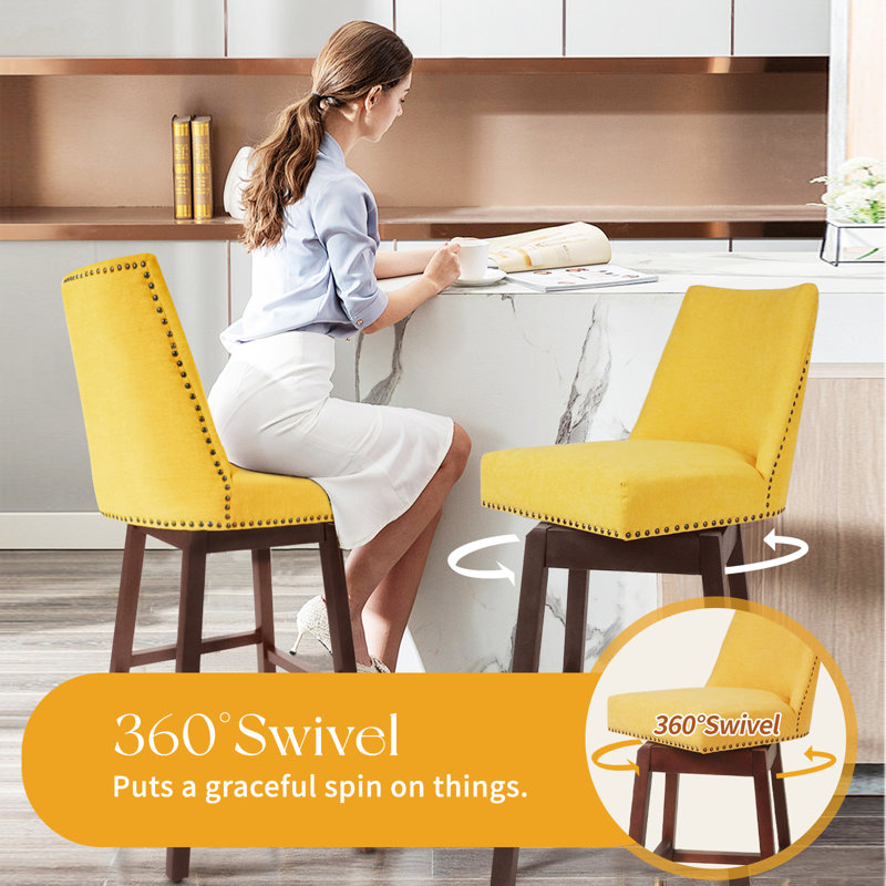 Tabouret de bar pivotant en bois massif de 29,5 po Khushveer (ensemble de 2), Jaune