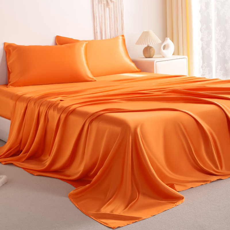 Luxury 4-Piece Satin Sheet Set - Satin Bedding Set, Full Bedspread + 4 Additional Pieces, Ivory