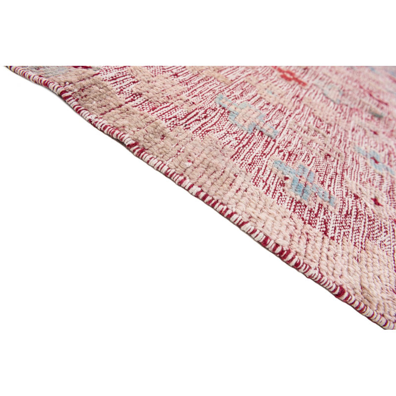 Iniguez Red Rug