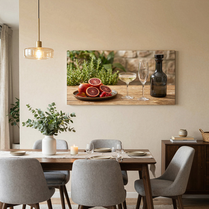 Art sur toile, framboises sanguines et champagne sur une table en bois, L 32 po x H 16 po
