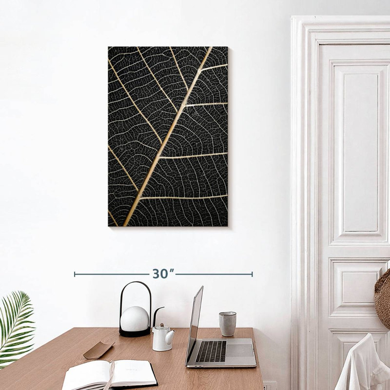 Harnek Leaf Veins, 30" H x 20" W