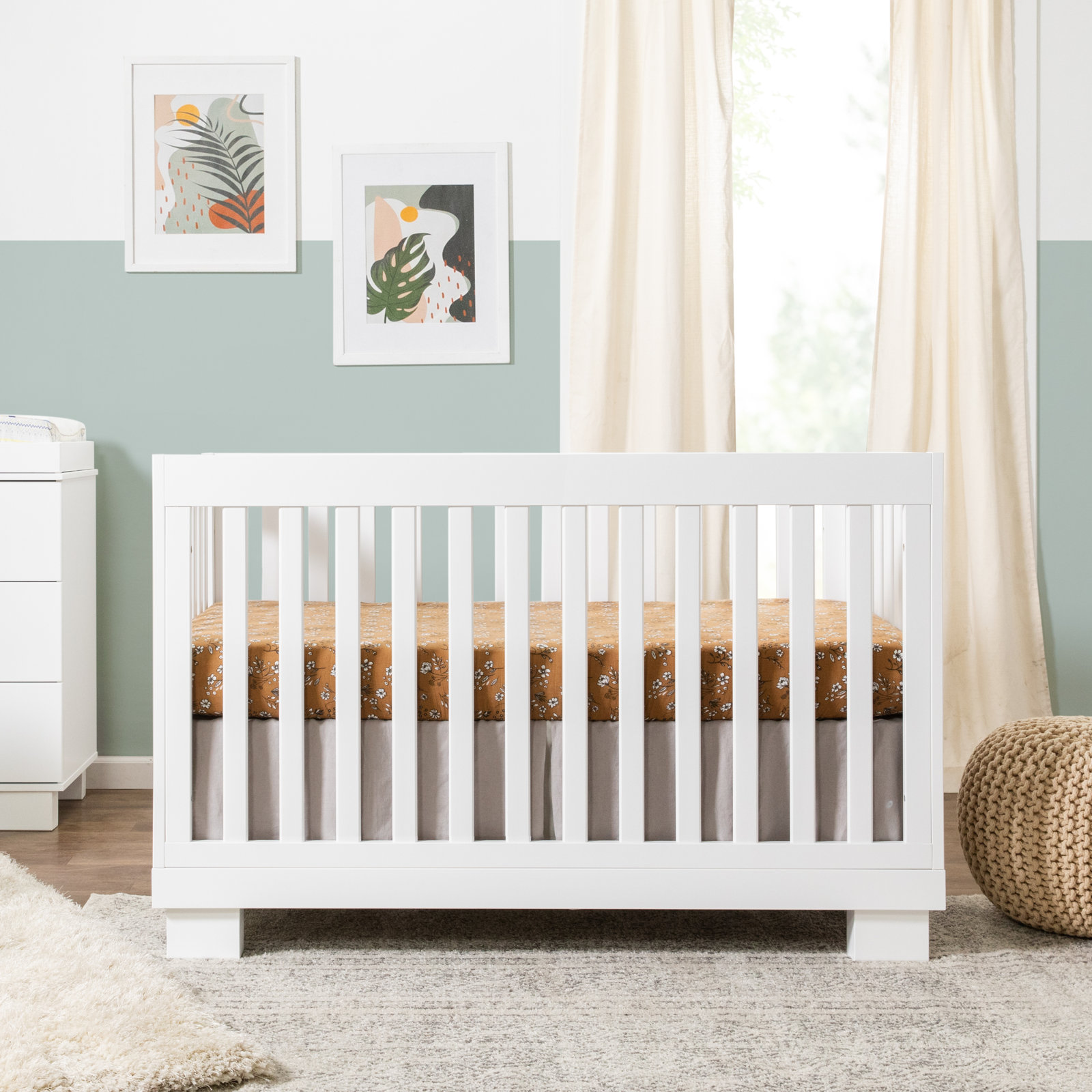 Modo Pine 3-in-1 Convertible Crib, White
