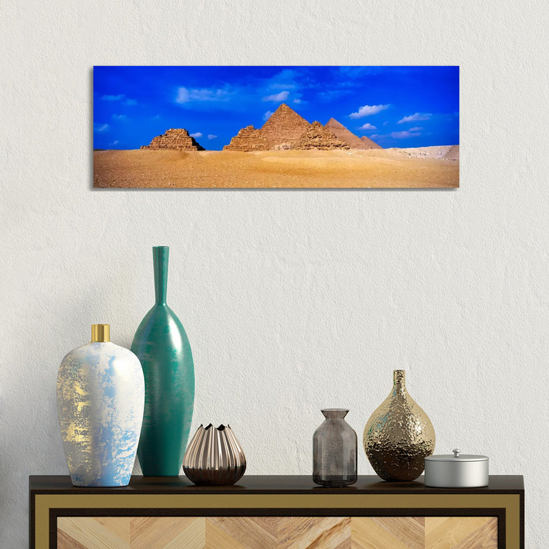 Great Pyramids & Pyramids Of Queens, Giza Pyramid Complex, Giza, Egypt