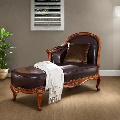 Chaise confortable en bois massif de qualité