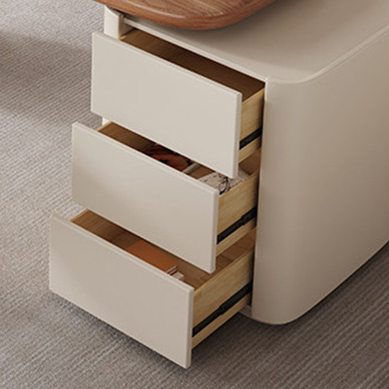 Framlingham, 29.52" H x 78.74" W x 27.55" D