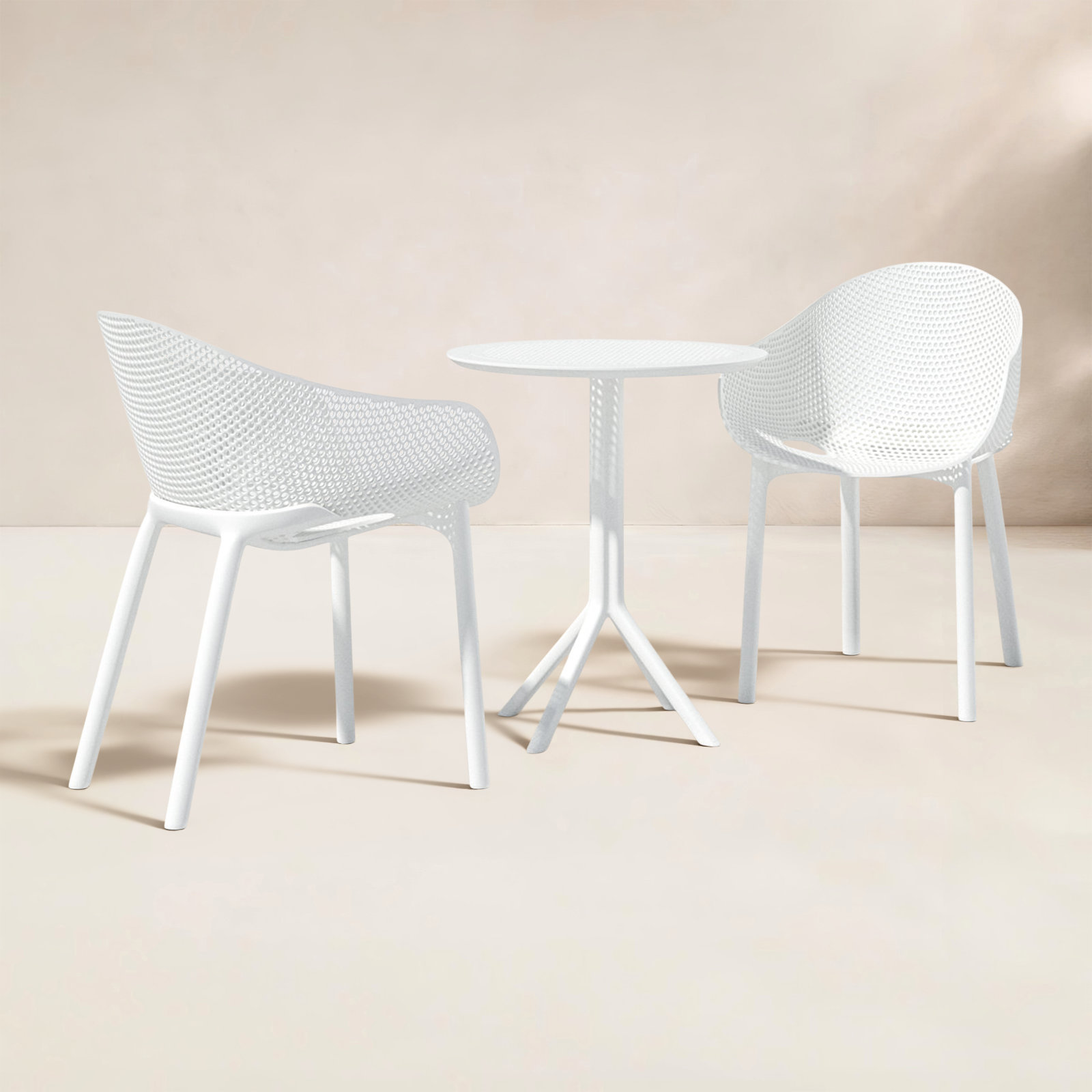 Farrah 24'' Round 2-Person Bistro Set, White