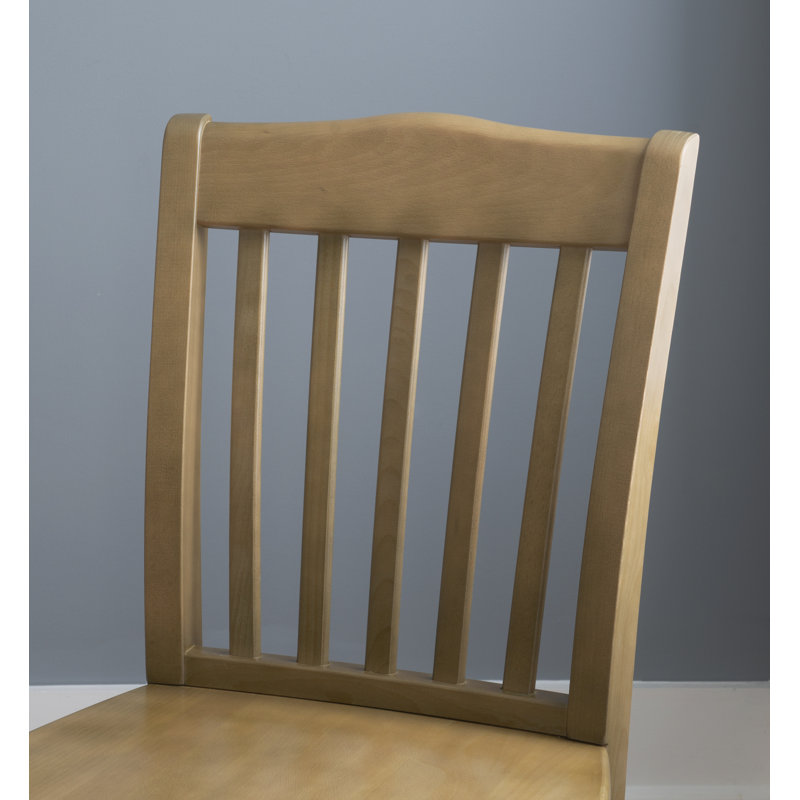 Chaise d'appoint à dossier en lattes de bois massif Fallyn, Naturel
