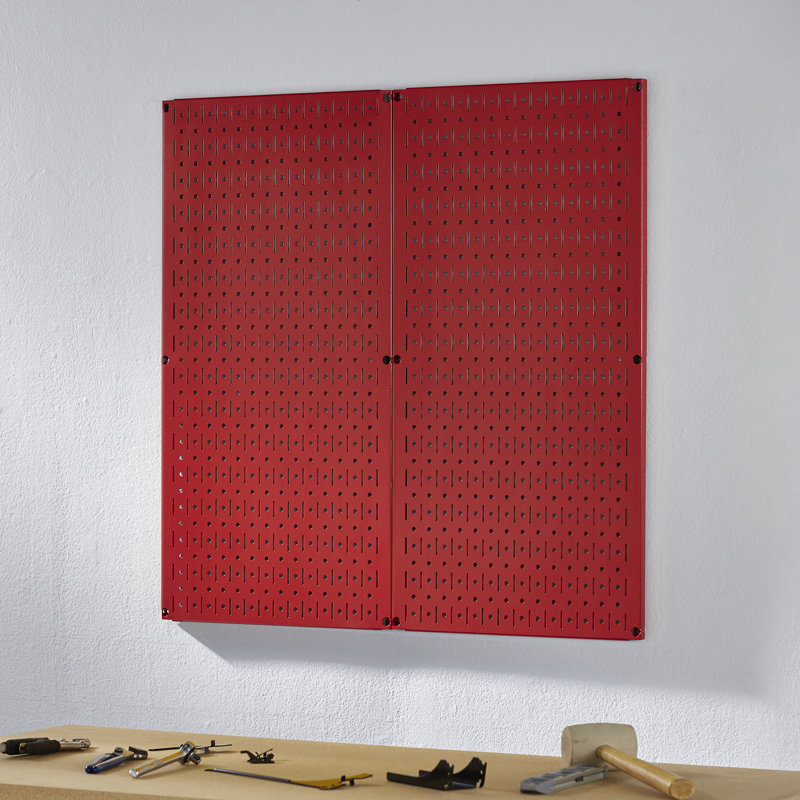 Panneau perforé en acier de 32 po x 32 po, Rouge