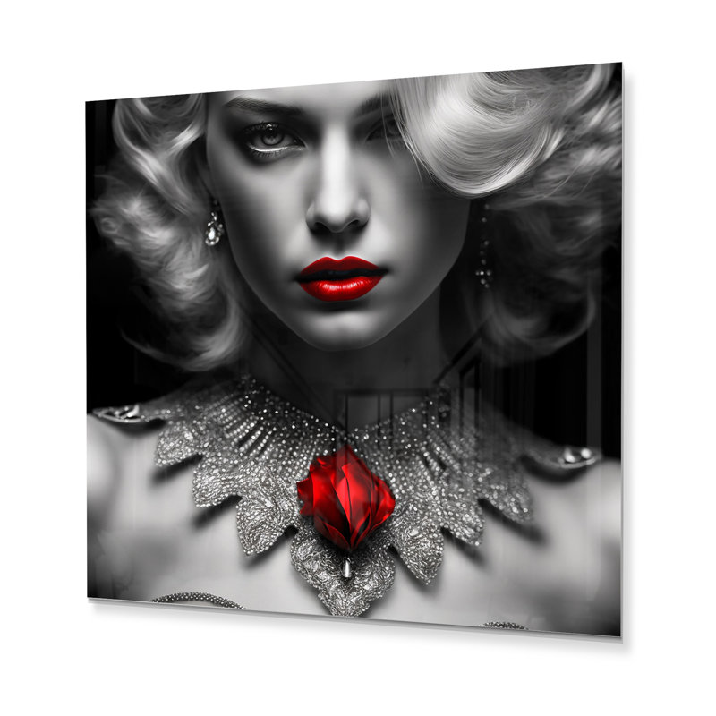 Décoration murale en métal «The Lady with the Red Ruby I - Fashion Woman», H 16 po x l 16 po x P 1 po