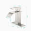 Robinet cascade à poignée simple pour meuble-lavabo-130550485