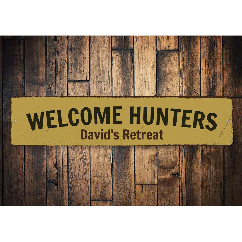 Plaque en aluminium Welcome Hunters, H 4 po x l 18 po x P 0,04 po