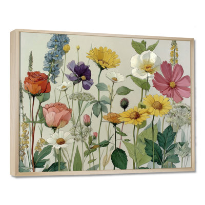 «Delicate Vintage Wild Flower Meadows In France - Wildflowers», reproduction d'art sur toile florale rose