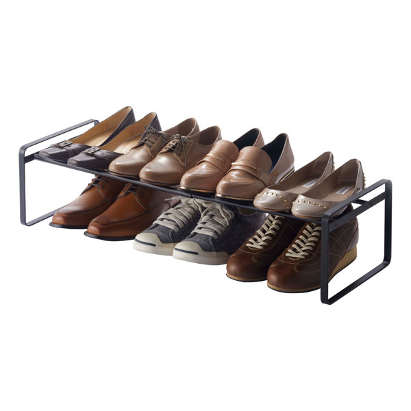 Estante para zapatos ajustable Yamazaki Home, solución de almacenamiento que ahorra espacio, acero, expandible, apilable