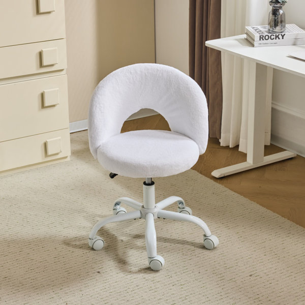 Silla de oficina de 21" con ruedas