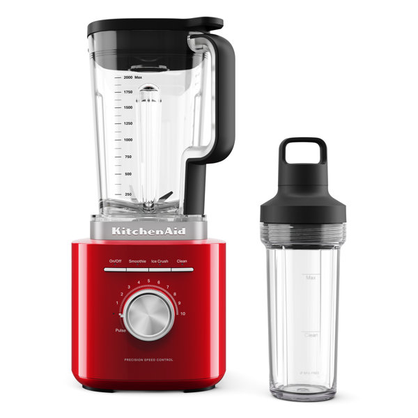 Licuadora KitchenAid® Pure Power con perilla de control de velocidad de precisión y jarra personal