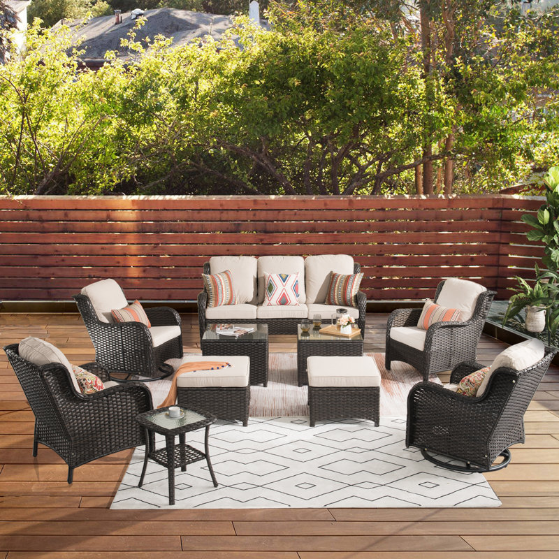 Ensemble de conversation en osier / rotin pour 7 personnes avec coussins Cracraft, Structure brune / coussin beige