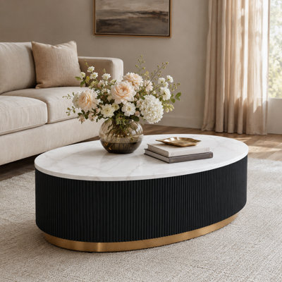 Table basse ovale en marbre de 50 po, table basse à tambour moderne avec base en bois d'ingénierie rosé et garniture en acier inoxydable de ton doré, table centrale de salon