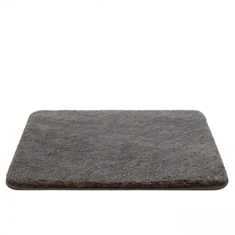 Tapis gris antidérapant pour salle de bain