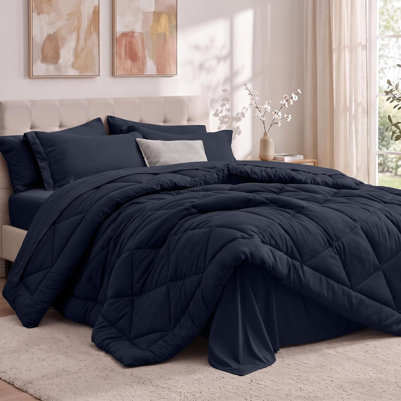 Ensemble de literie Utopia Bedding Queen bleu marine - Ensemble de literie complet 7 pièces, taille Queen, doux et luxueux, pour toutes les saisons, comprenant couette, draps, taies d'oreiller et housses de coussin, bleu marine