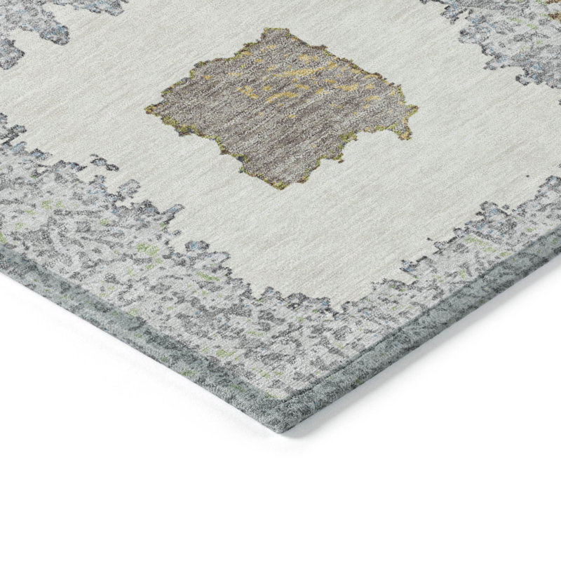 Machine Washable Indoor/Outdoor Xhevrie Gray Rug, Rectangle 1'8" x 2'6"