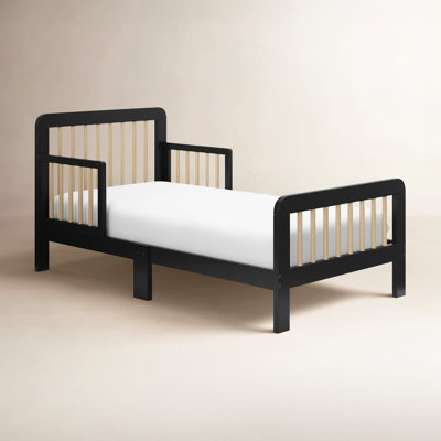 Pasadena Toddler Bed with Guardrails