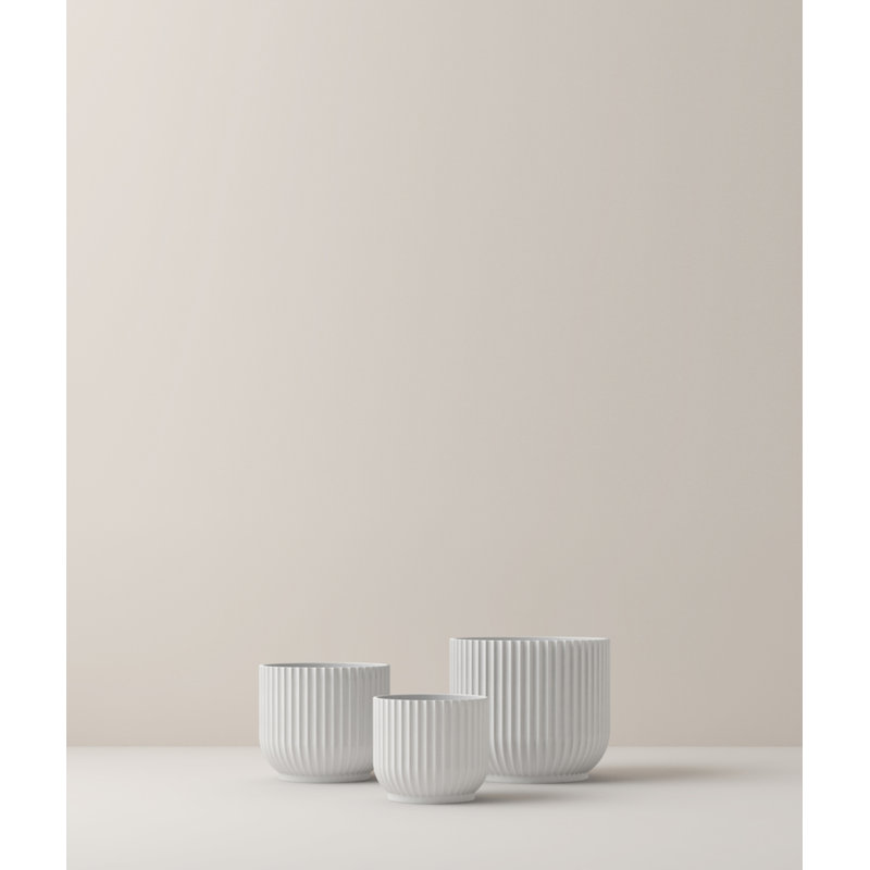 Table Vase, 6.3" H x 7.1" W x 7.1" D