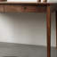 Bureau minimaliste de style japonais-731278985