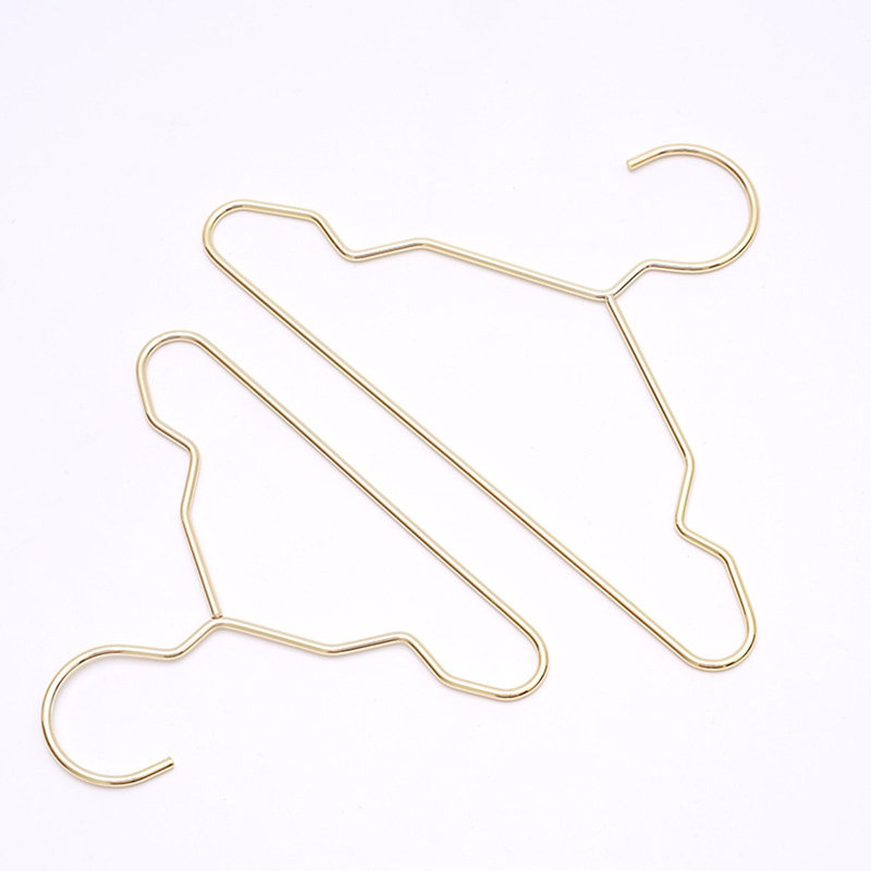 Cintre pour animal de compagnie pour chiens et chats, conception en métal minimaliste, petit support pour animal de compagnie