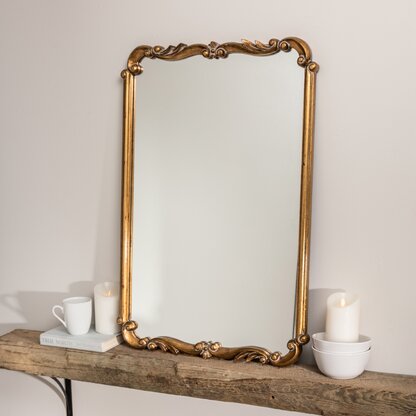 Styling decorative wall mirrors: Tips to pick the perfect pi