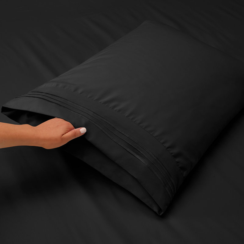 Microfiber Sheet Set, Full Sheet Set + 1 Fitted Sheet + 4 Pillowcases, Black