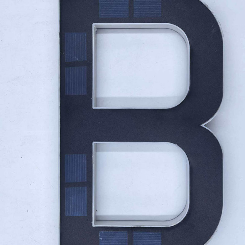 Solar-powered Digital Doorplate Waterproof LED Address Number Sign