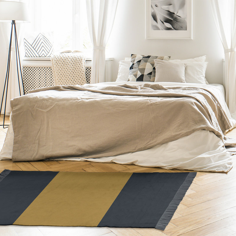 Tapis de zone noire de football jacksonville, Oui