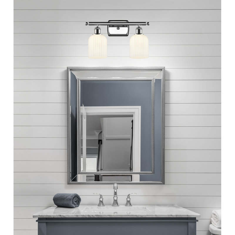Éclairage pour salle de bain à intensité variable en métal à 2 lumières avec abat-jour en verre l 15 po Brysin, Chrome poli