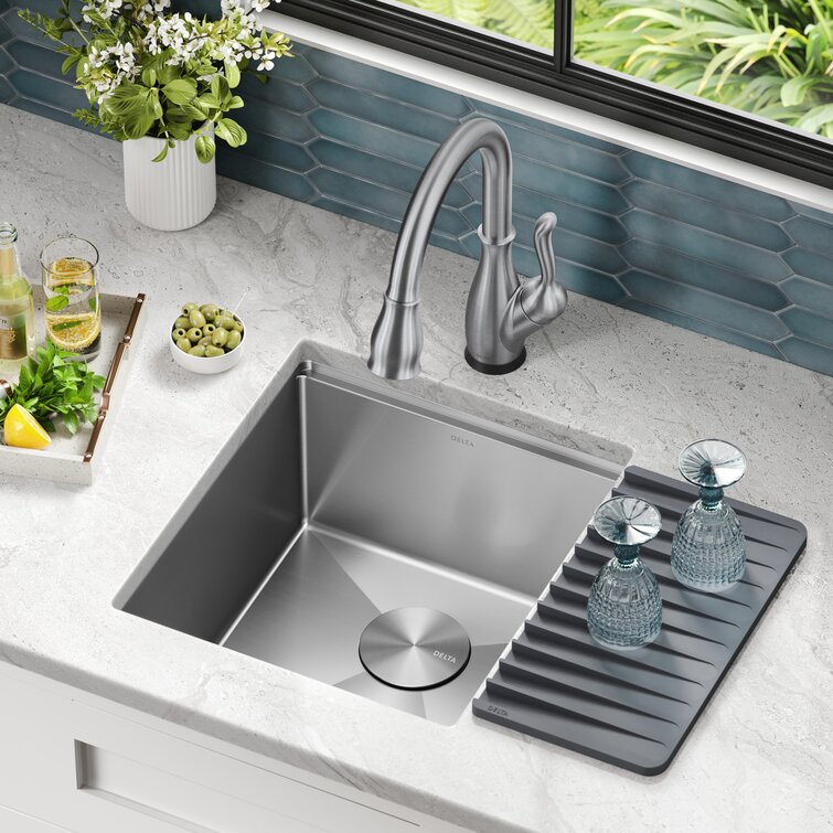 DELTA FAUCET 95B9132-23S-SS Lorelai Workstation Kitchen Sink Undermount 16 Gauge Stainless Steel Single Bowl with WorkFlow Ledge and Kit of Accessor - 2