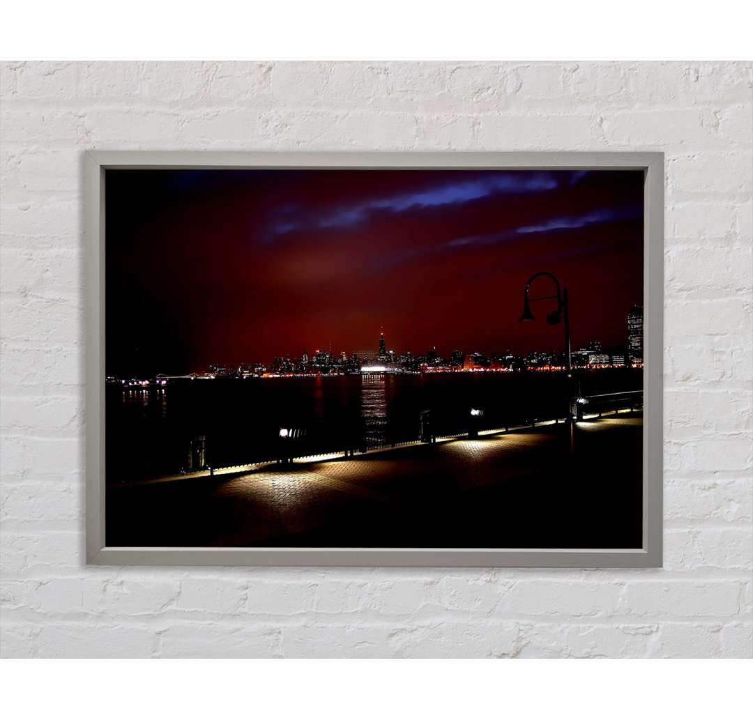 New York Skyline bei Nacht - Einzelbildrahmen Kunstdrucke auf Leinwand