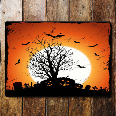 Wall Decor on Metal