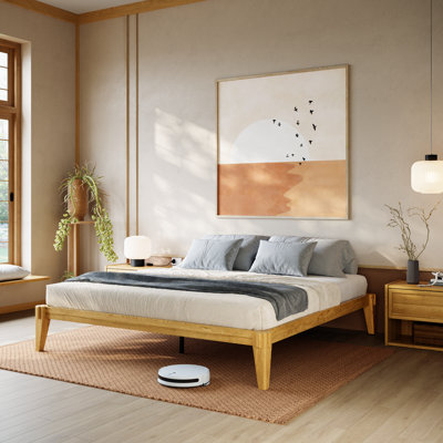 Base de lit plateforme en bois massif Jamerian sans tête de lit, lit moderne