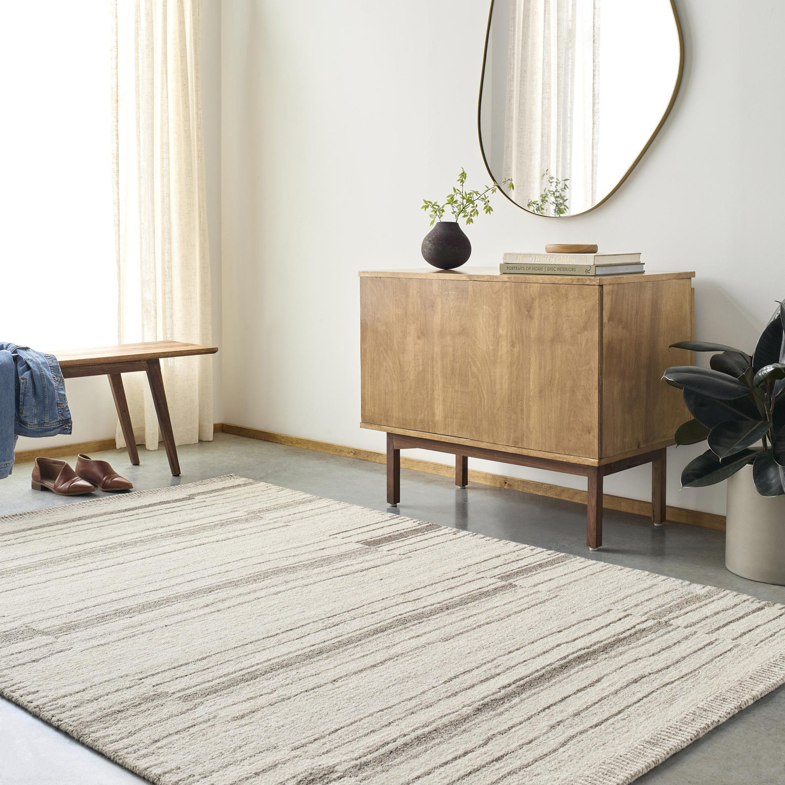 Demie Hand-Tufted Light Gray Striped Rug, Rectangle 2' x 3'