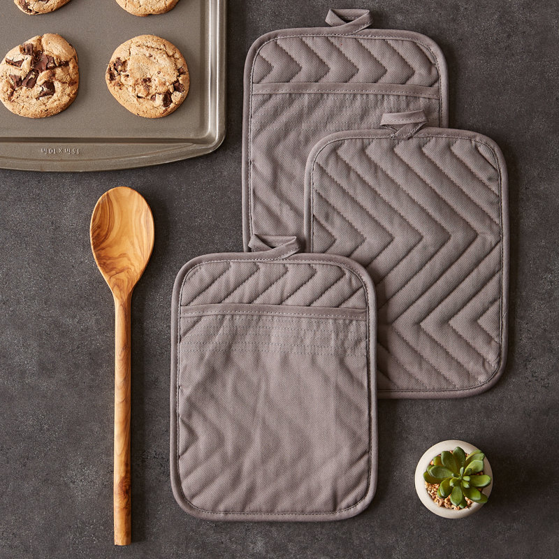 Design Imports Solid Colour Cotton Potholder Set, Grey