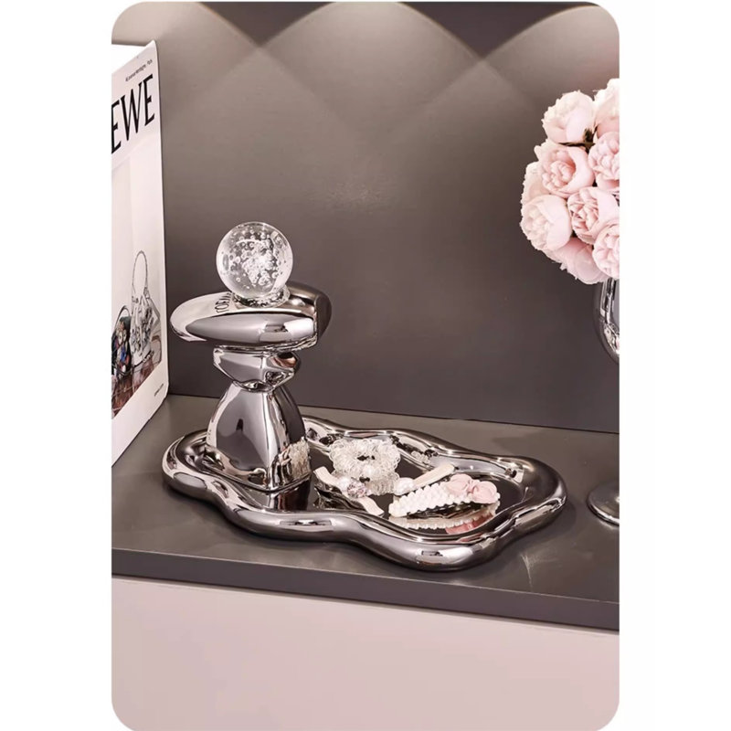 Key Storage Ornament, Silver