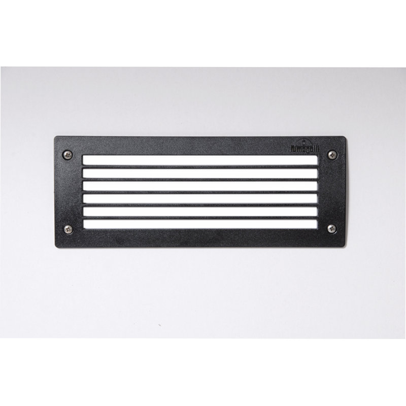 Tahnaout LED Outdoor Bulkhead Light, Black