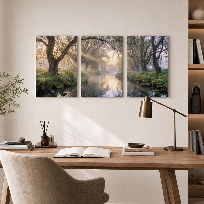 Ensemble de 3 toiles murales « Lumière dorée sur une rivière brumeuse avec des saules », H 24 po x l 16 po x 3 pièces