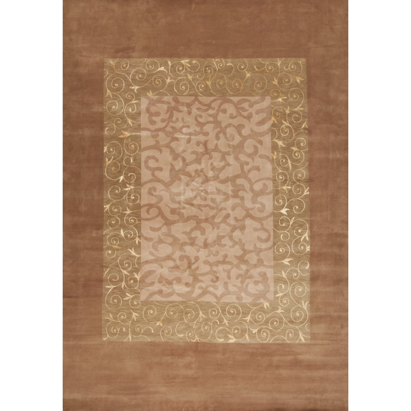 Presidential Hand Knotted Oriental Area Rug in Fawn, Rectangle 6' x 9'