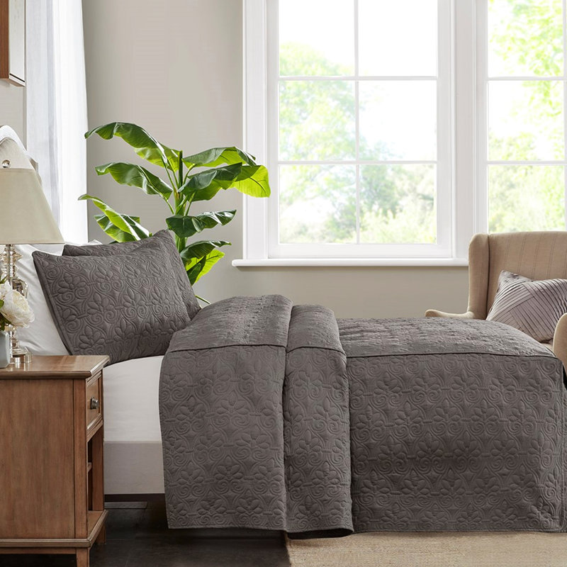 Dark Grey Queen Bedspread Of 3. Microfiber, Fill, , Pleated Corners, , Gorgeous 3 Piece . Box Sewing, Cozy, Dark Gray