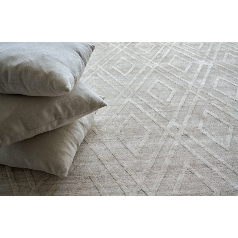 Castelli Geometric Area Rug in Light Beige, Rectangle 9' x 12'