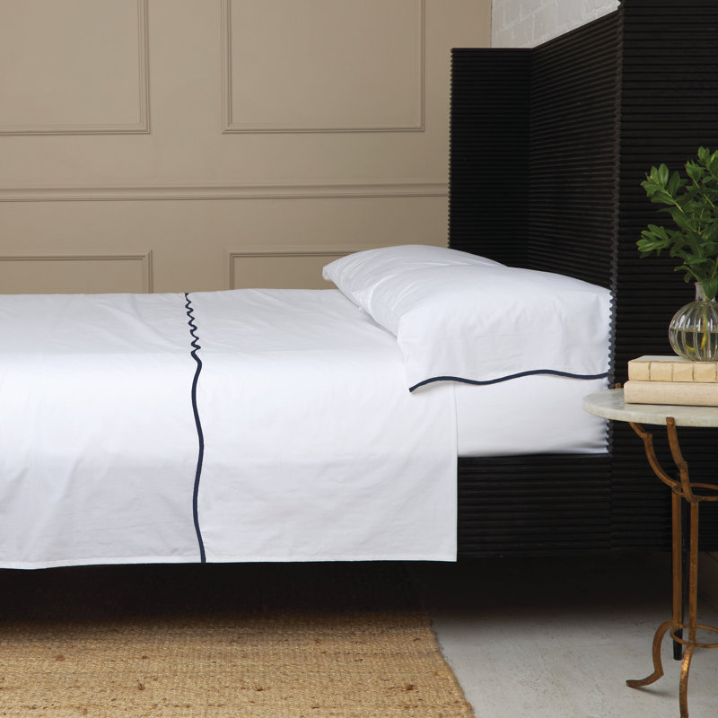 Skylar Sheet Set, Twin Sheet Set with 1 Pillowcase, White/Navy