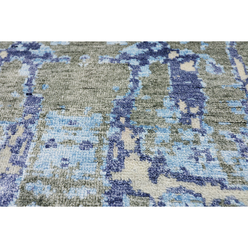 Abstract Area Rug in Blue, Rectangle 8' x 10'